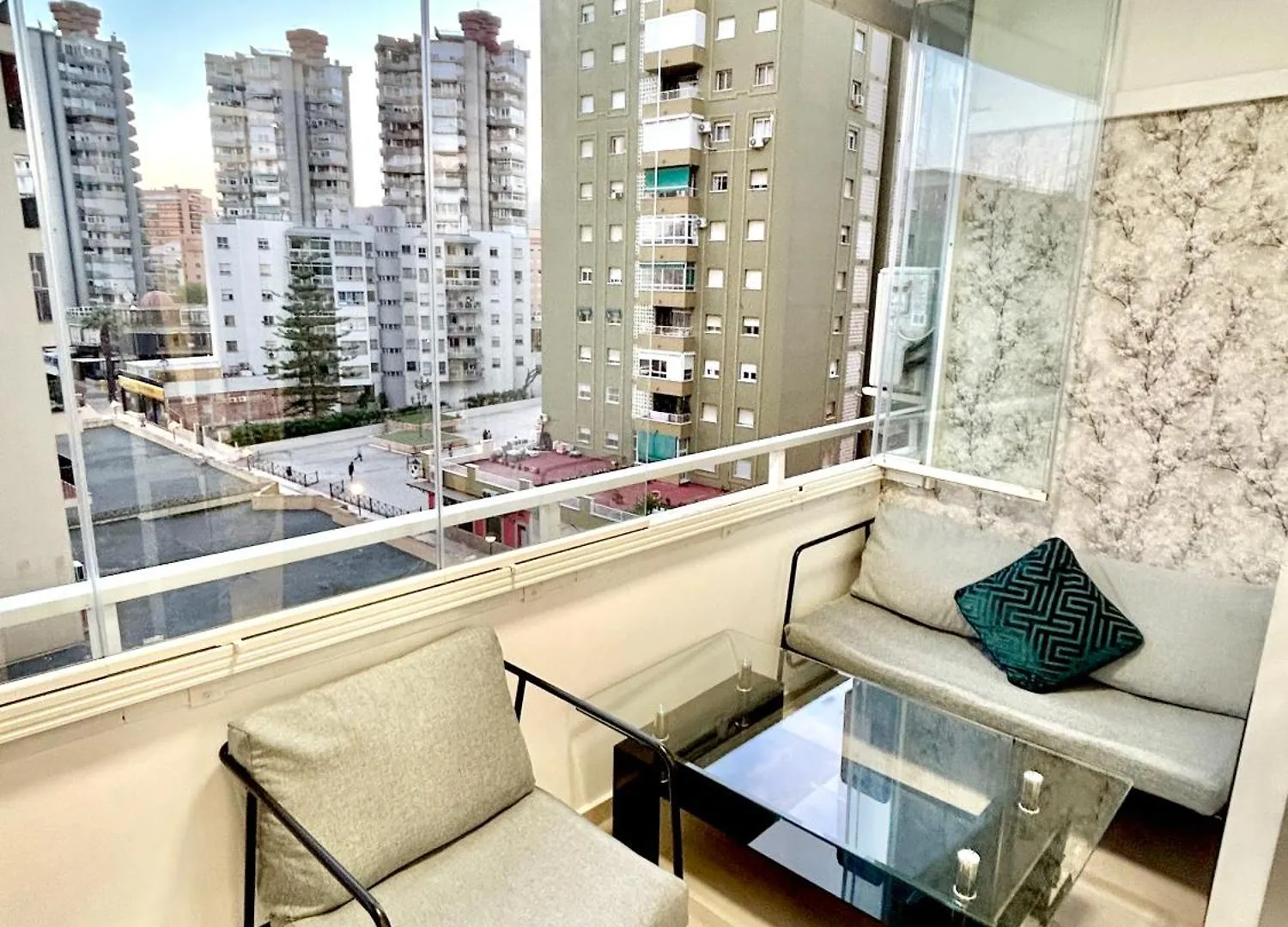Luxpro Suite - Torremolinos City Apartamento